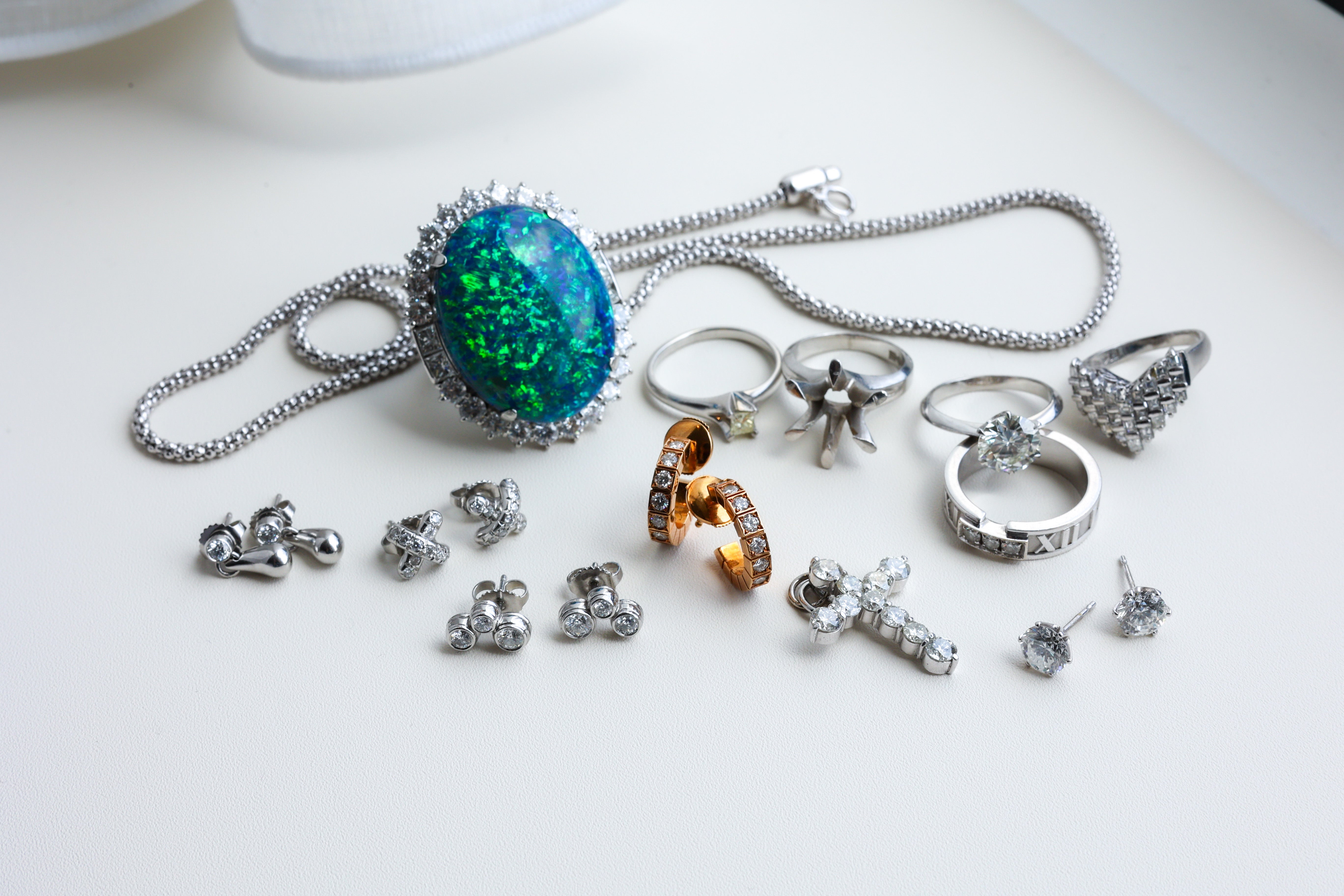 激レアコリンシアンバッジョインテル金台座未開封